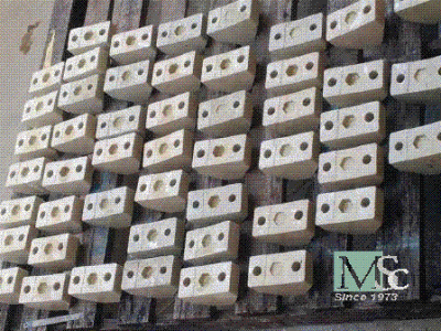 insulators for crane.jpg